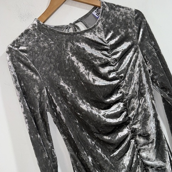 Future Collective dress gray silver cinched velvet‎ open back front slit medium - Picture 2 of 6